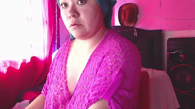 Snapshot of NikkiRous_ chatting on 2, 6, 2026 NikkiRous online show from 2, 6, 2026