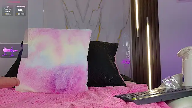 mia 099 online show from 24, 10, 2025