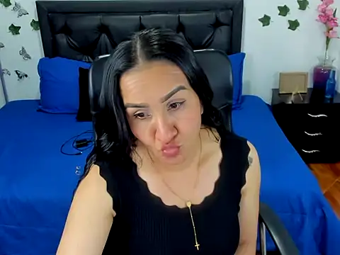 Violeta stilll online show from 15, 10, 2025