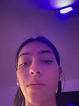 Ema azel online show from 22, 3, 2025