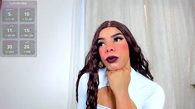 Giorgina Parado online show from 8, 1, 2025