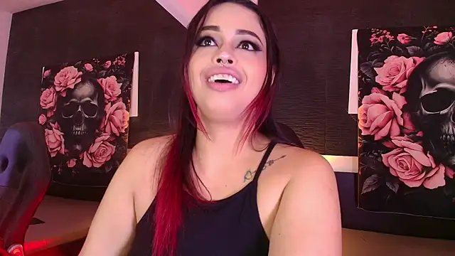 EvaaFoxxy1 online show from 19, 4, 2026