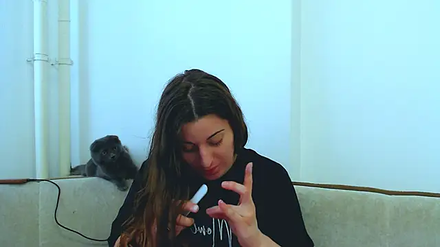 Helen Adams  online show from 22, 2, 2025