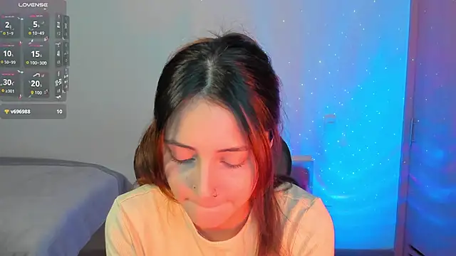 annie mora online show from 24, 9, 2025