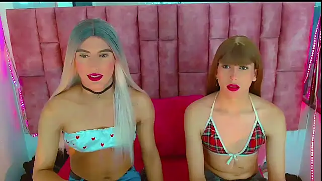 Snapshot of Daniela_Pink_ chatting on 12, 12, 2024 Daniela Pink online show from 12, 12, 2024