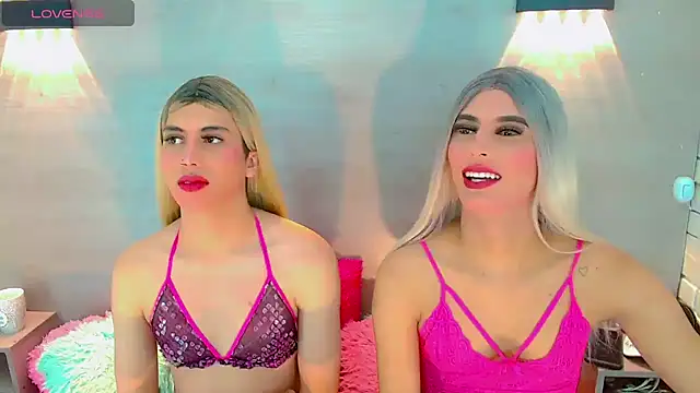 Snapshot of Daniela_Pink_ chatting on 22, 3, 2025 Daniela Pink online show from 22, 3, 2025