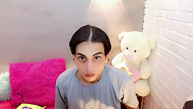 Snapshot of Daniela_Pink_ chatting on 15, 9, 2025 Daniela Pink online show from 15, 9, 2025