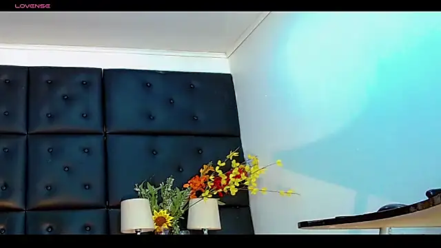 Daniela Pink  online show from 21, 6, 2026