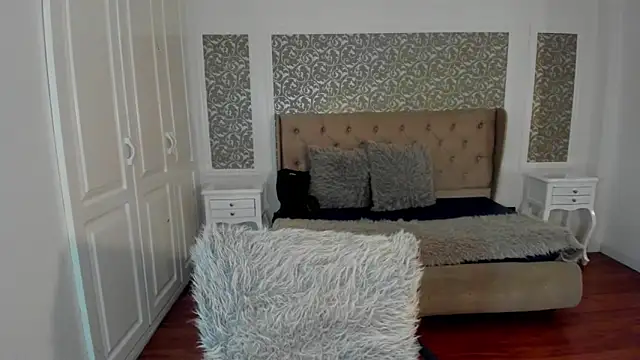 KimWessel  online show from 5, 2, 2025