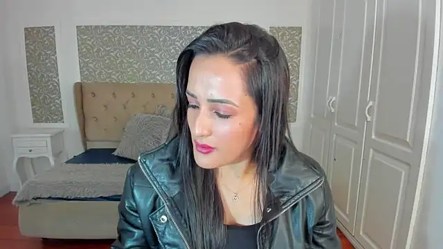 KimWessel  online show from 20, 10, 2025