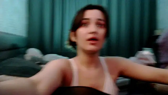 KiraYammy online show from 31, 1, 2025