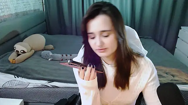 KiraYammy online show from 17, 3, 2025