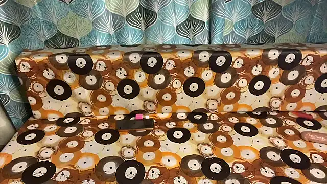 shuhana  online show from 22, 4, 2026