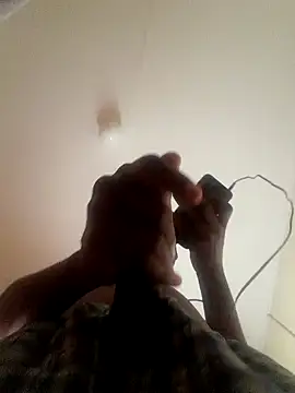 Gifttheskimaskboy online show from 5, 12, 2024