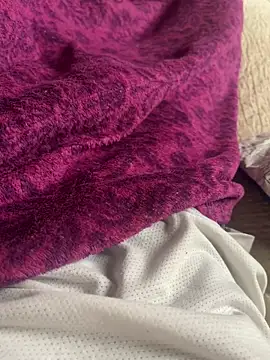 Snapshot of Gifttheskimaskboy chatting on 1, 3, 2026 Gifttheskimaskboy online show from 1, 3, 2026