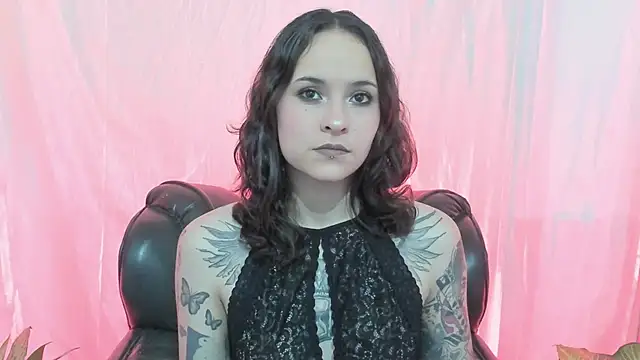 AnnyThompson  online show from 26, 4, 2026
