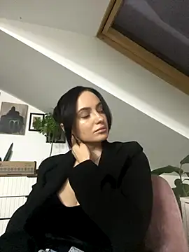 Snapshot of Kristis43 chatting on 18, 11, 2025 Kristis43 online show from 18, 11, 2025