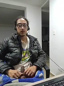 dirtytw0230 online show from 7, 5, 2026