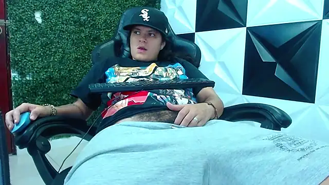 snowflake xxx online show from 25, 2, 2025