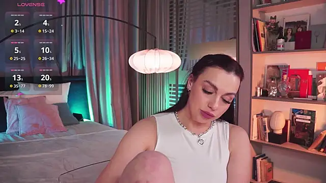 LunaNight online show from 26, 1, 2025