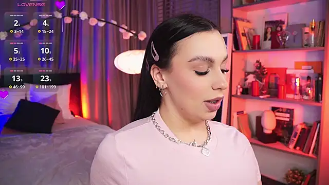 LunaNight online show from 26, 2, 2025