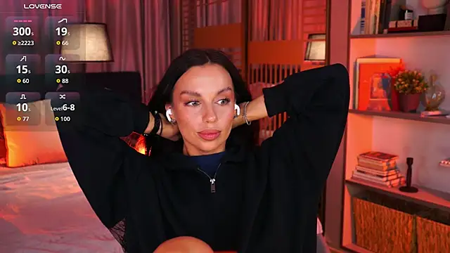 LunaNight online show from 25, 4, 2026