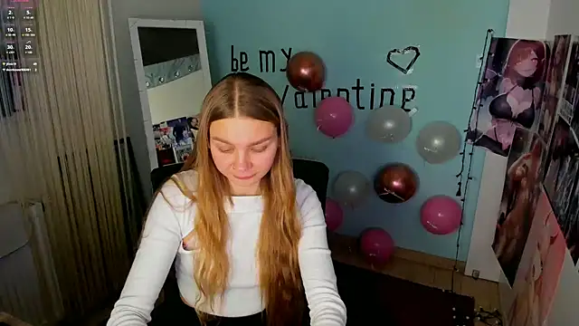 Molly sweetie online show from 19, 2, 2025