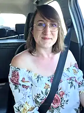 minierose online show from 23, 4, 2026