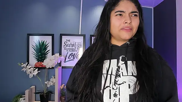 GiselOrtiz online show from 4, 3, 2025