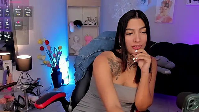 LouaneBourVip online show from 31, 1, 2025