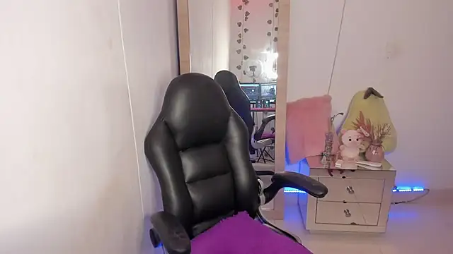 hellensexy online show from 16, 1, 2025