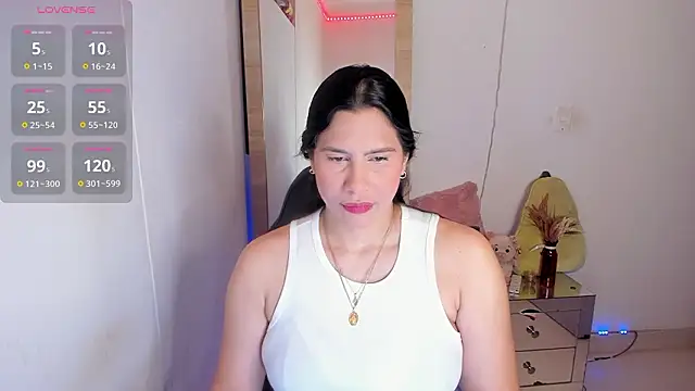 hellensexy online show from 3, 3, 2026