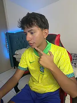 Leonarrrd 01 online show from 2, 3, 2026