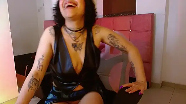 miahernadez303av online show from 6, 3, 2025