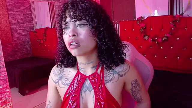 miahernadez303av online show from 13, 2, 2026