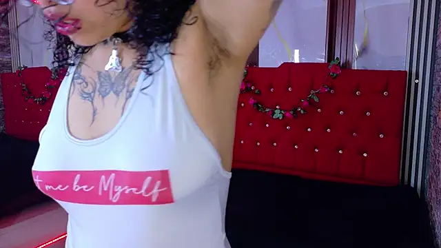 miahernadez303av online show from 25, 4, 2026