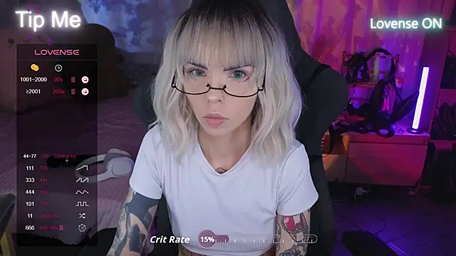 Kerry Kirk online show from 7, 10, 2025