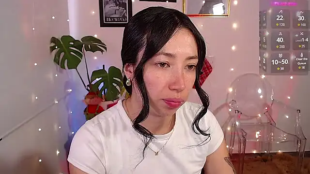 lilyy evanss online show from 6, 12, 2024