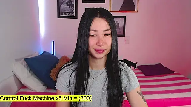 lilyy evanss online show from 11, 3, 2025