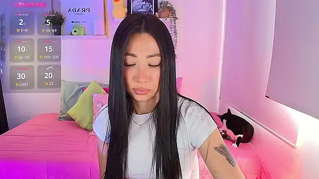 lilyy evanss online show from 29, 9, 2025