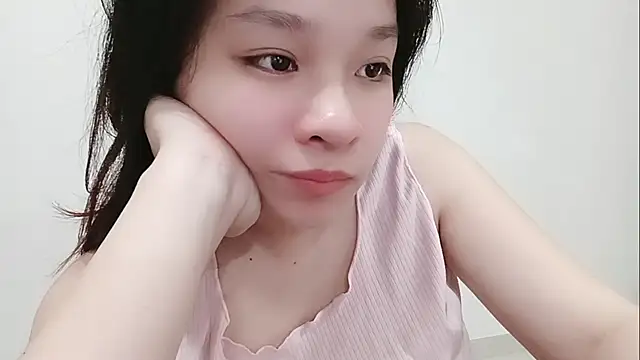 Snapshot of Milajinxi chatting on 4, 5, 2026 Milajinxi online show from 4, 5, 2026