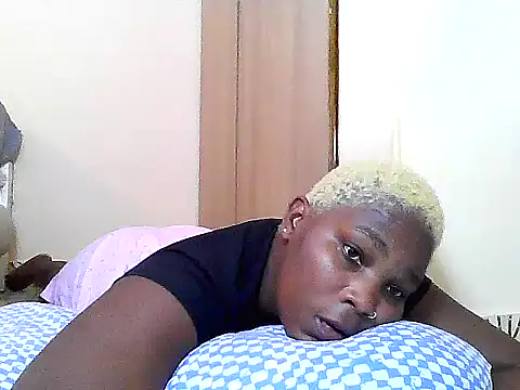 Snapshot of SexyKimberly23 chatting on 10, 6, 2026 SexyKimberly23 online show from 10, 6, 2026