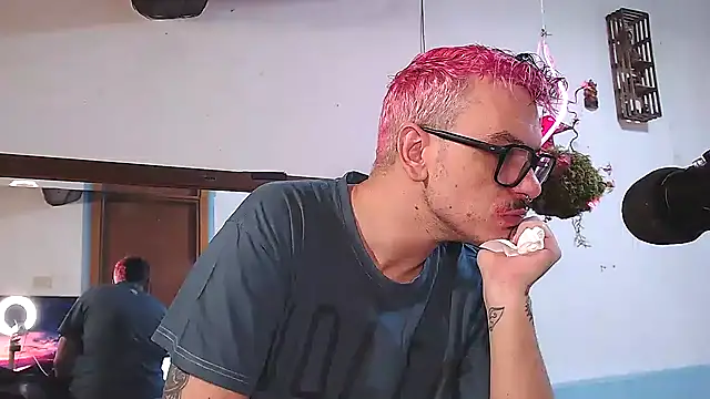 Snapshot of cek_186 chatting on 21, 1, 2025 cek 186 online show from 21, 1, 2025