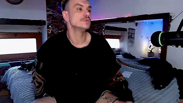 Snapshot of cek_186 chatting on 22, 3, 2025 cek 186 online show from 22, 3, 2025