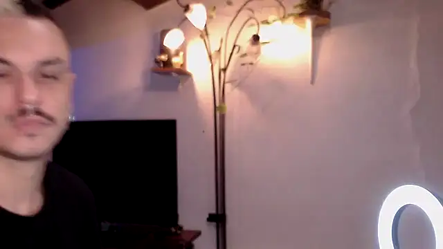 Snapshot of cek_186 chatting on 13, 10, 2025 cek 186 online show from 13, 10, 2025