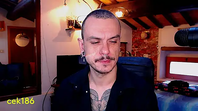 Snapshot of cek_186 chatting on 9, 11, 2025 cek 186 online show from 9, 11, 2025