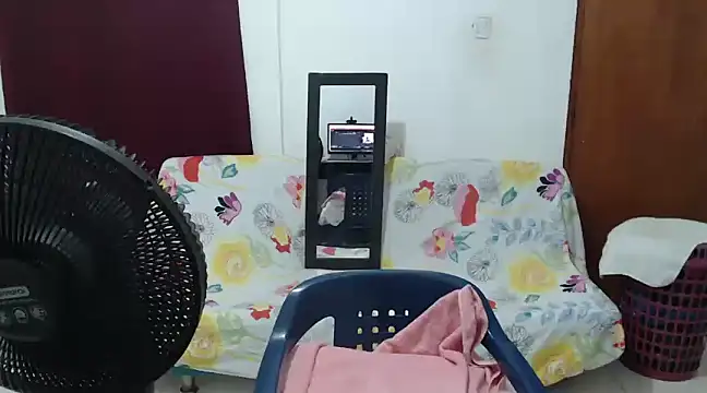 luz stella online show from 14, 12, 2024