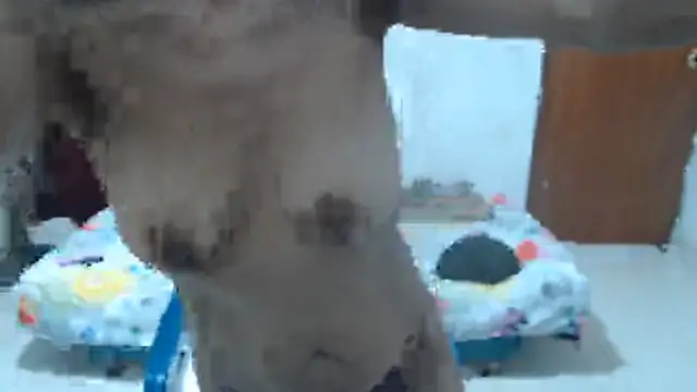 Snapshot of luz_stella chatting on 5, 7, 2026 luz stella online show from 5, 7, 2026