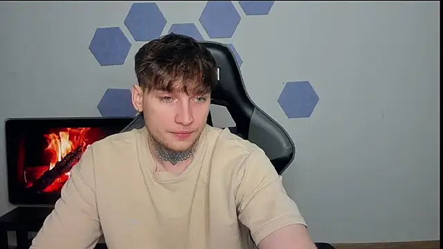 Chris Tyson online show from 12, 3, 2025