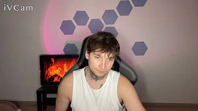 Chris Tyson online show from 21, 11, 2025